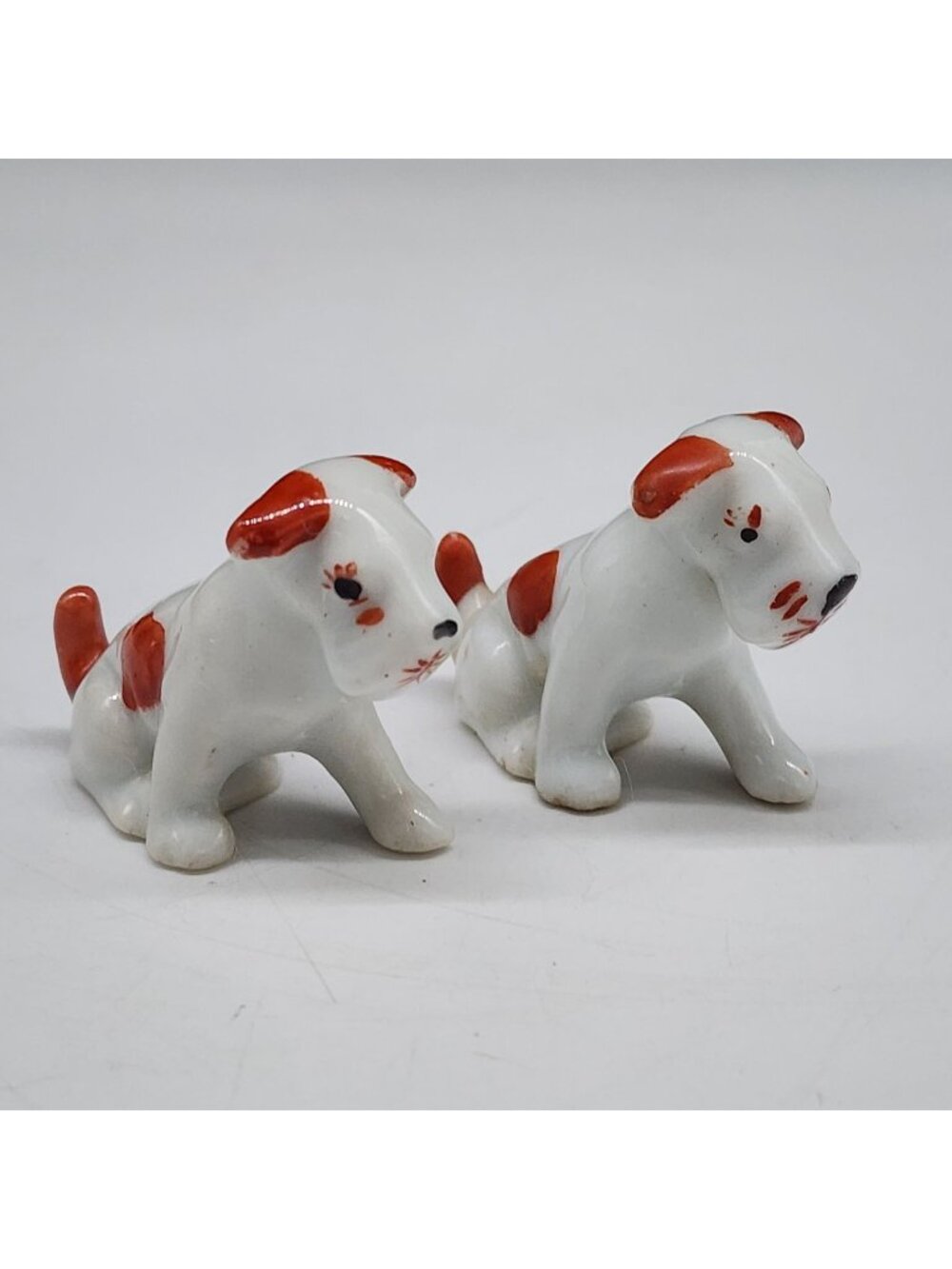 Vintage Porcelain Scotty Dog Figurines Pair Red & White 1.5" Tall Japan